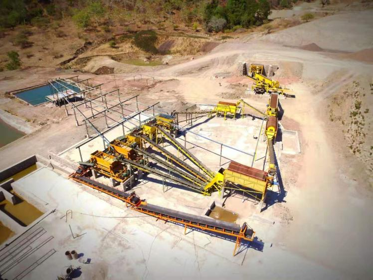 印度尼西亚500t/h 石英石破碎制砂生产线