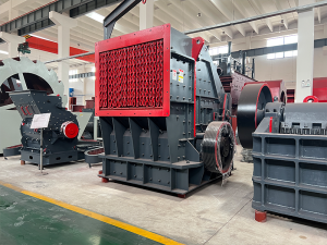 值得一看的是時產(chǎn)200噸環(huán)保反擊碎石機(jī)